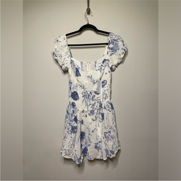 Reformation Devonne Dress in Refresh Blue and White Floral Size 0 NWT - Picture 4 of 6